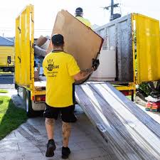 Best Retail Junk Removal  in Tariffville, CT